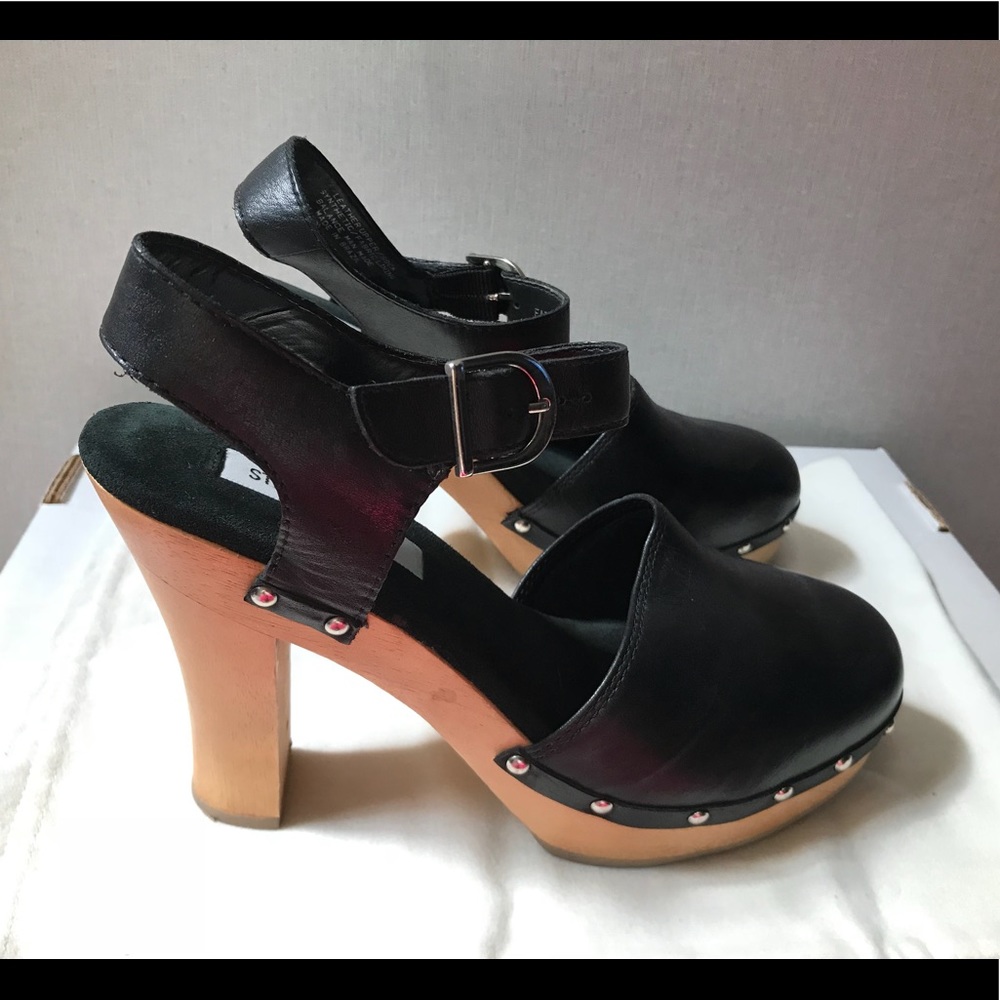 Clog sandals
